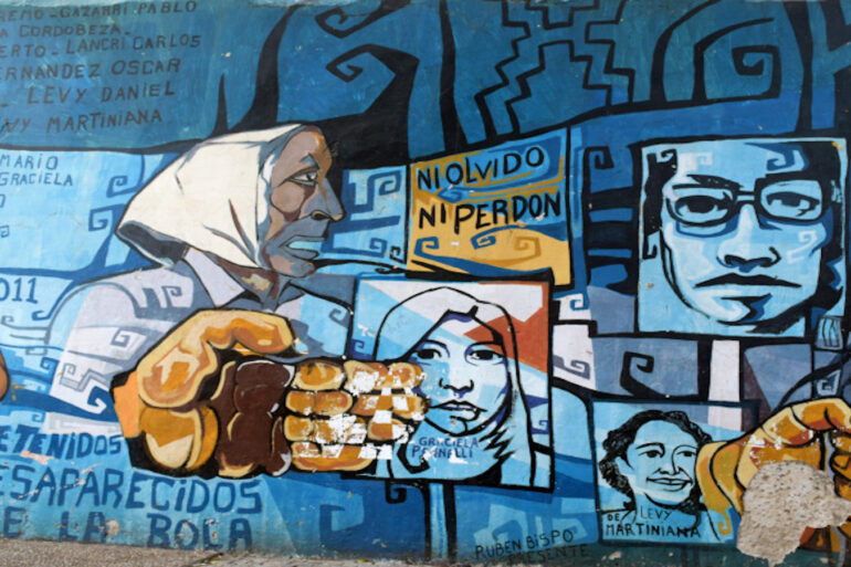 Madres de la plaza de mayo